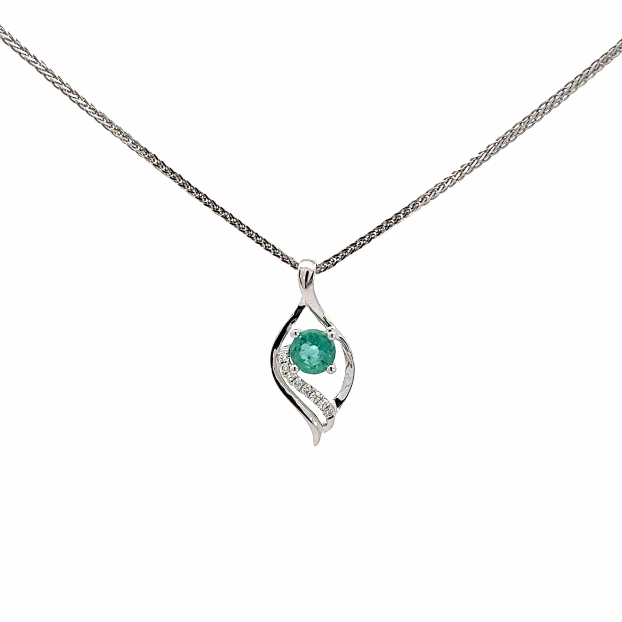 14k White Gold Natural Emerald Pendant Necklace