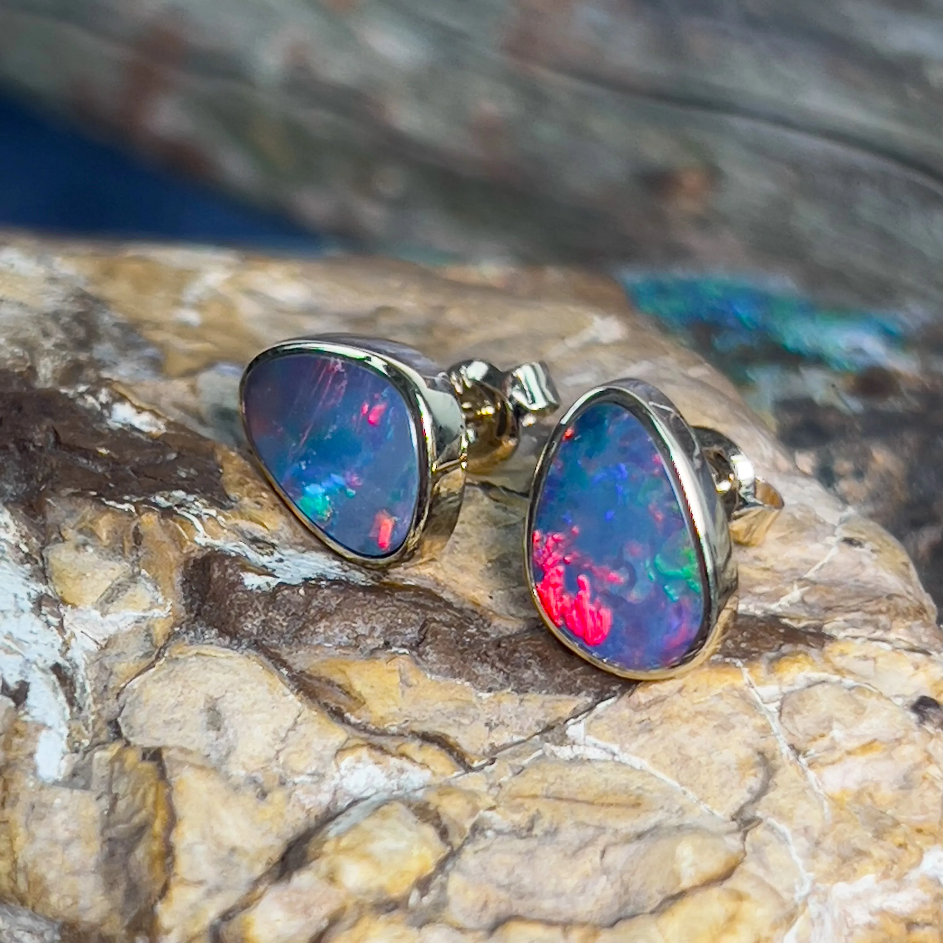 14kt Yellow Gold studs 3.65ct Opal doublet