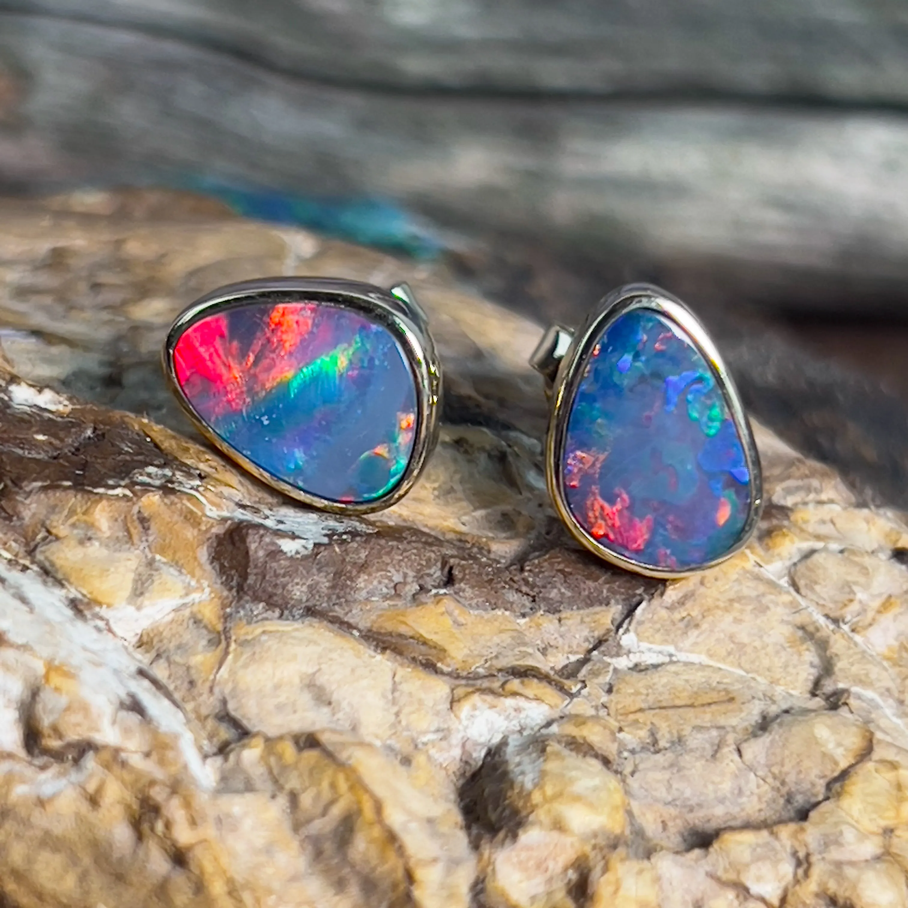 14kt Yellow Gold studs 3.65ct Opal doublet