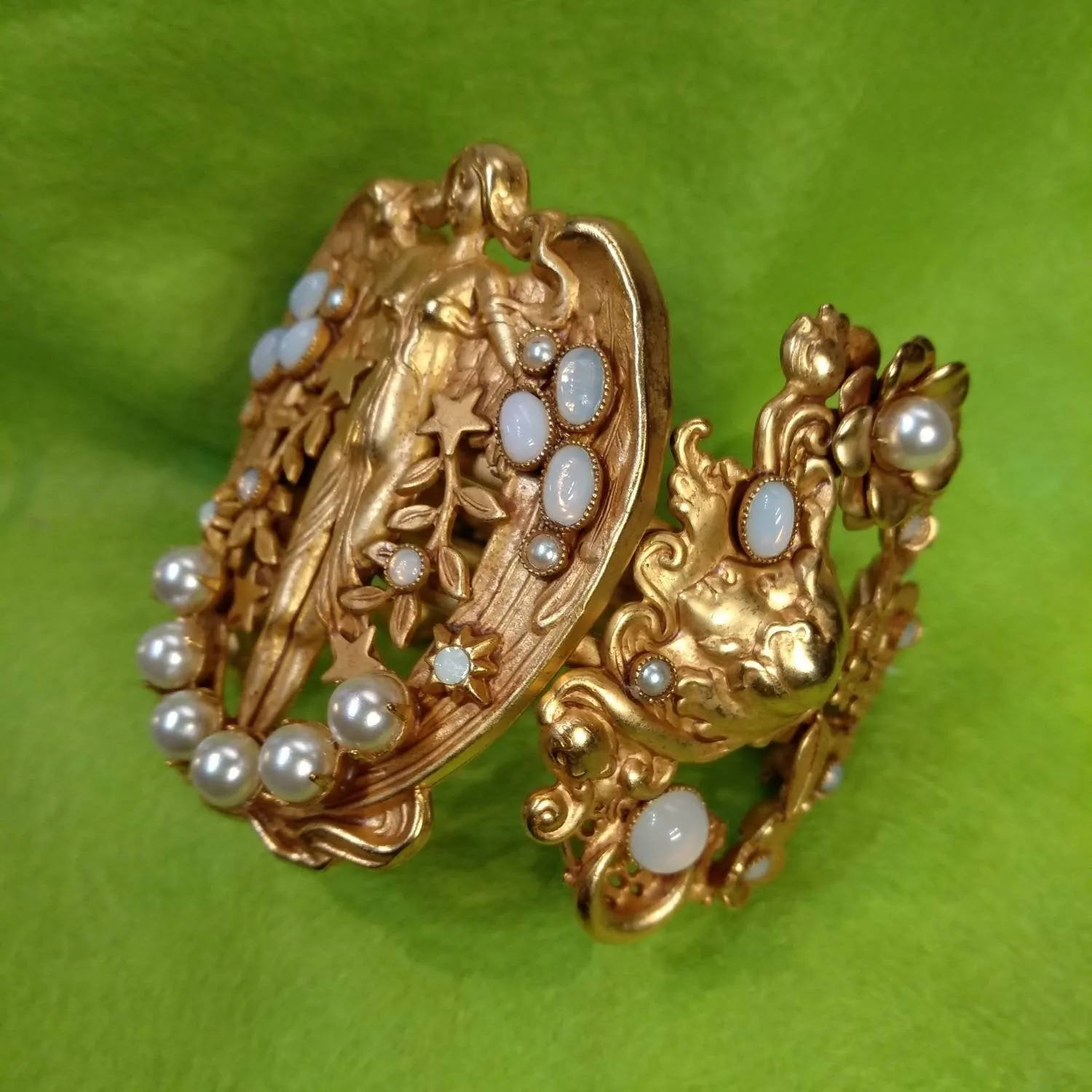 Askew London pearl Bracelet  fantasy Art Nouvau style clamper