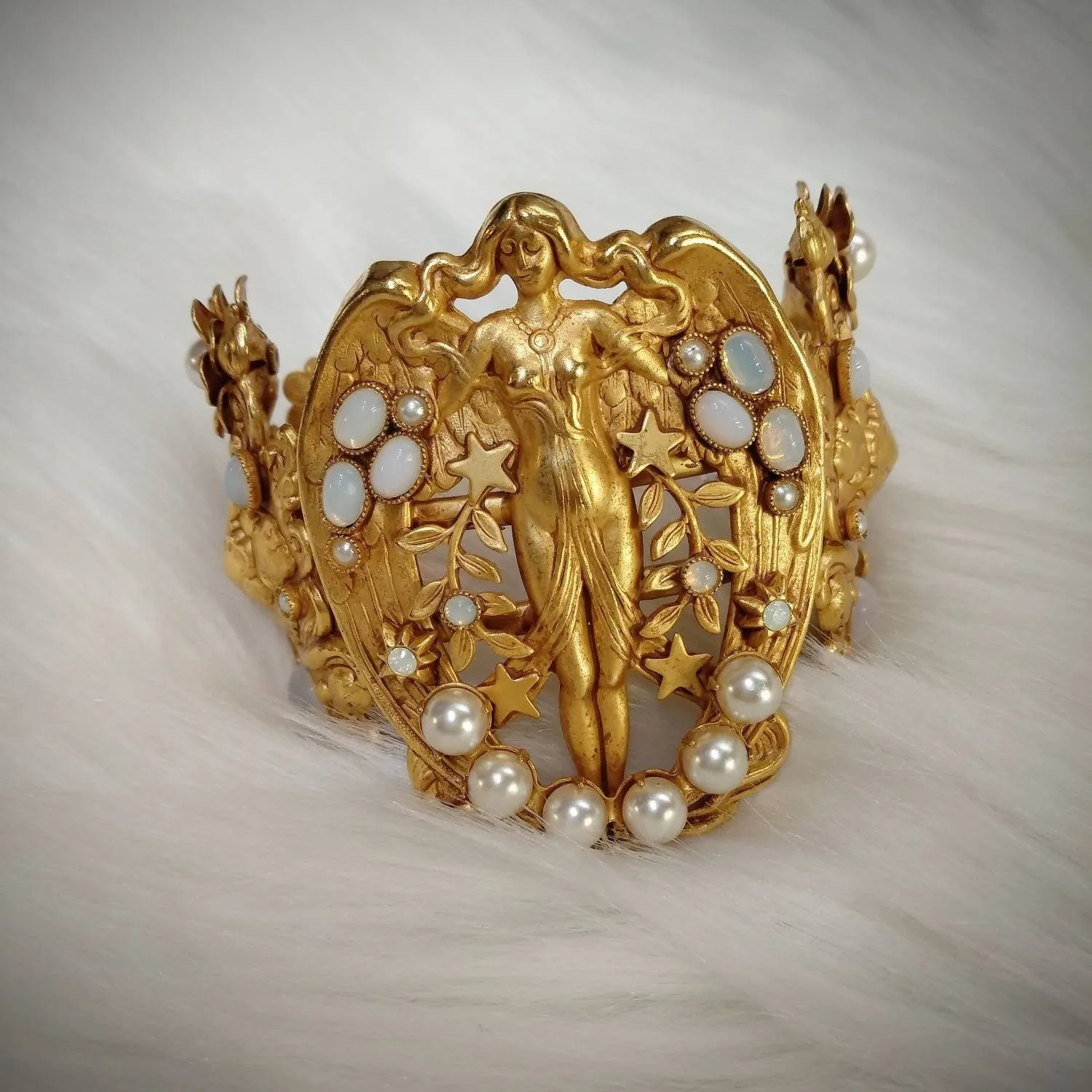 Askew London pearl Bracelet  fantasy Art Nouvau style clamper