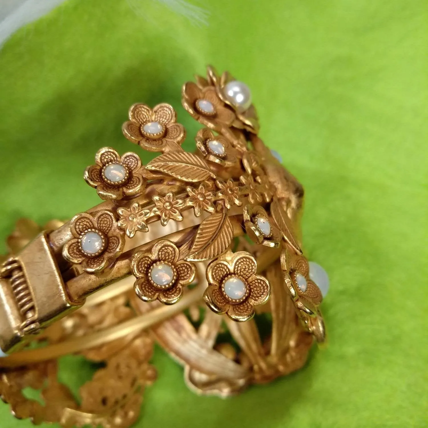 Askew London pearl Bracelet  fantasy Art Nouvau style clamper