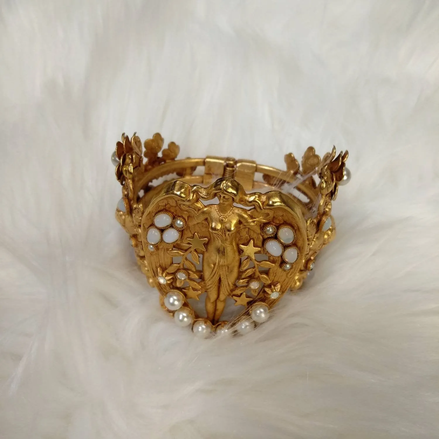 Askew London pearl Bracelet  fantasy Art Nouvau style clamper