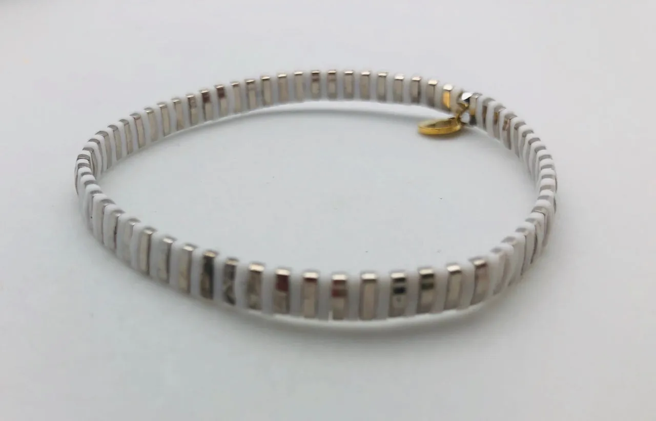 Caryn Lawn Supernova White and Silver Bead Bracelet
