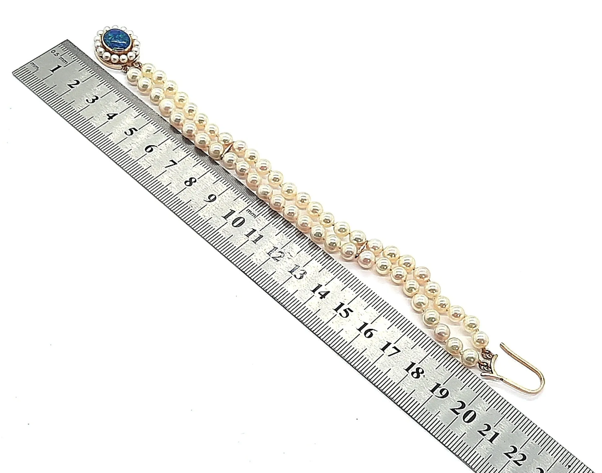 Cultured Pearl Bracelet with Opal Triplet & 9ct Yellow Gold Clasp