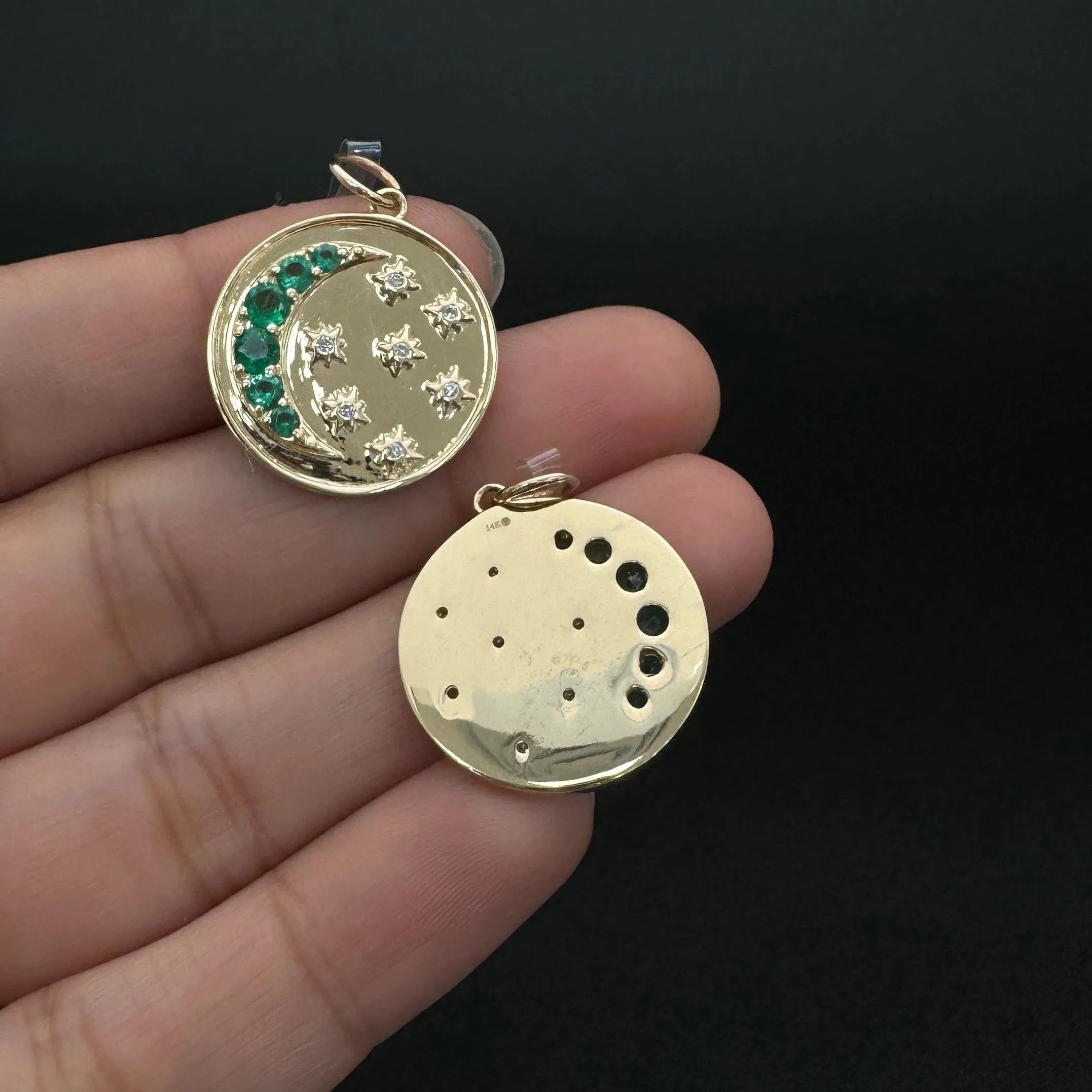 Diamond Emerald Pendant 20mm