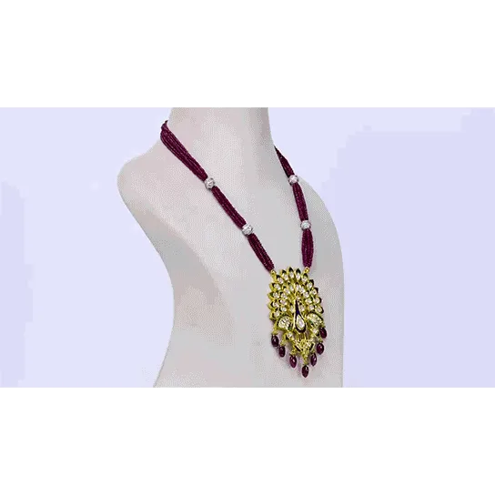 Elegant Pendant with Peacock Design at the Center - (KMPE1286)