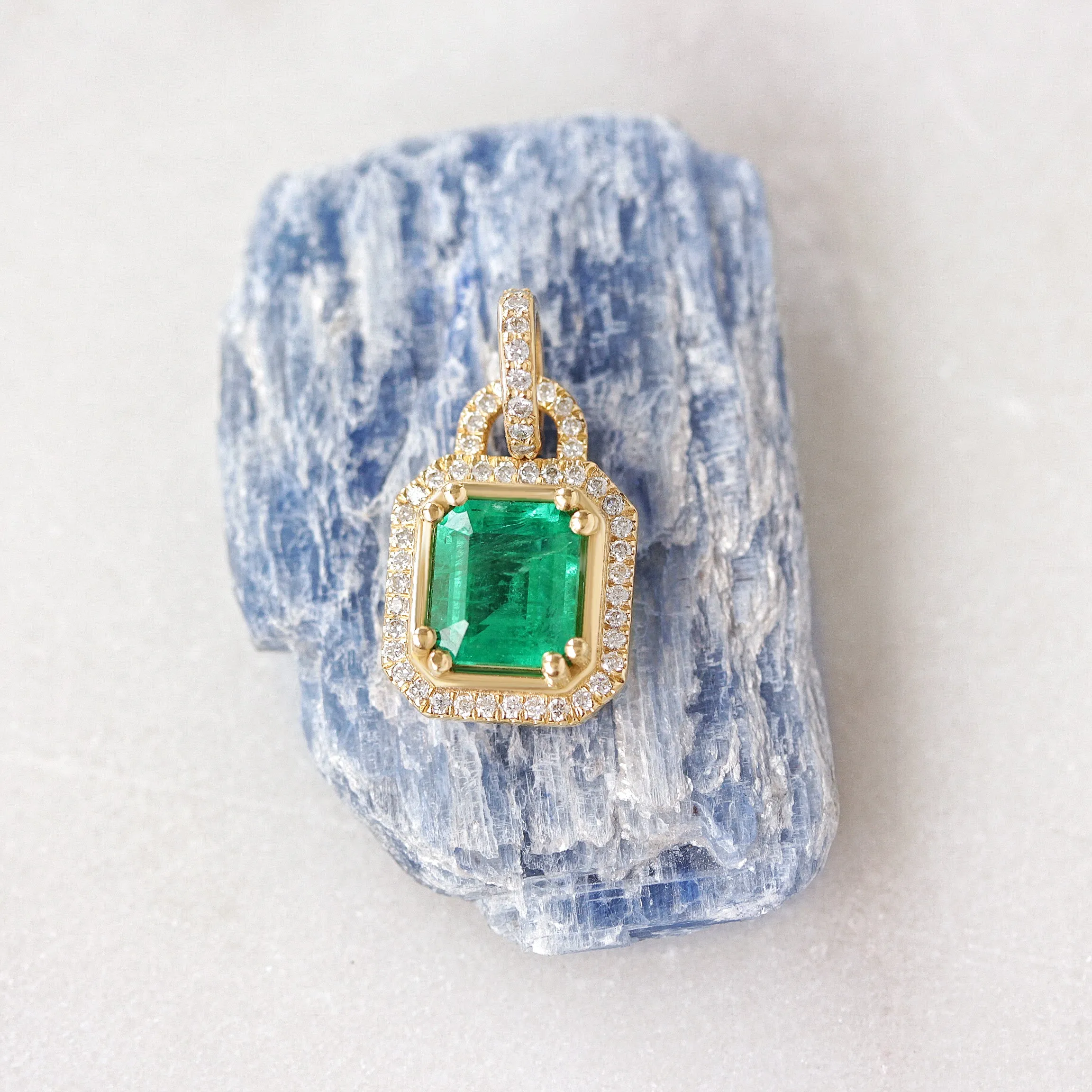 Emerald and Diamonds Lock Paperclip Necklace