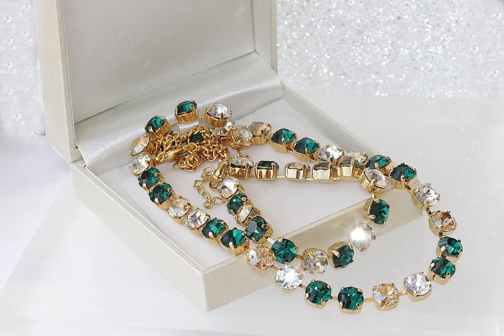 EMERALD VICTORIAN NECKLACE
