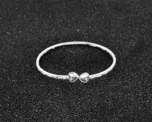 Extra Light Heart Bangle with Calypso Pattern