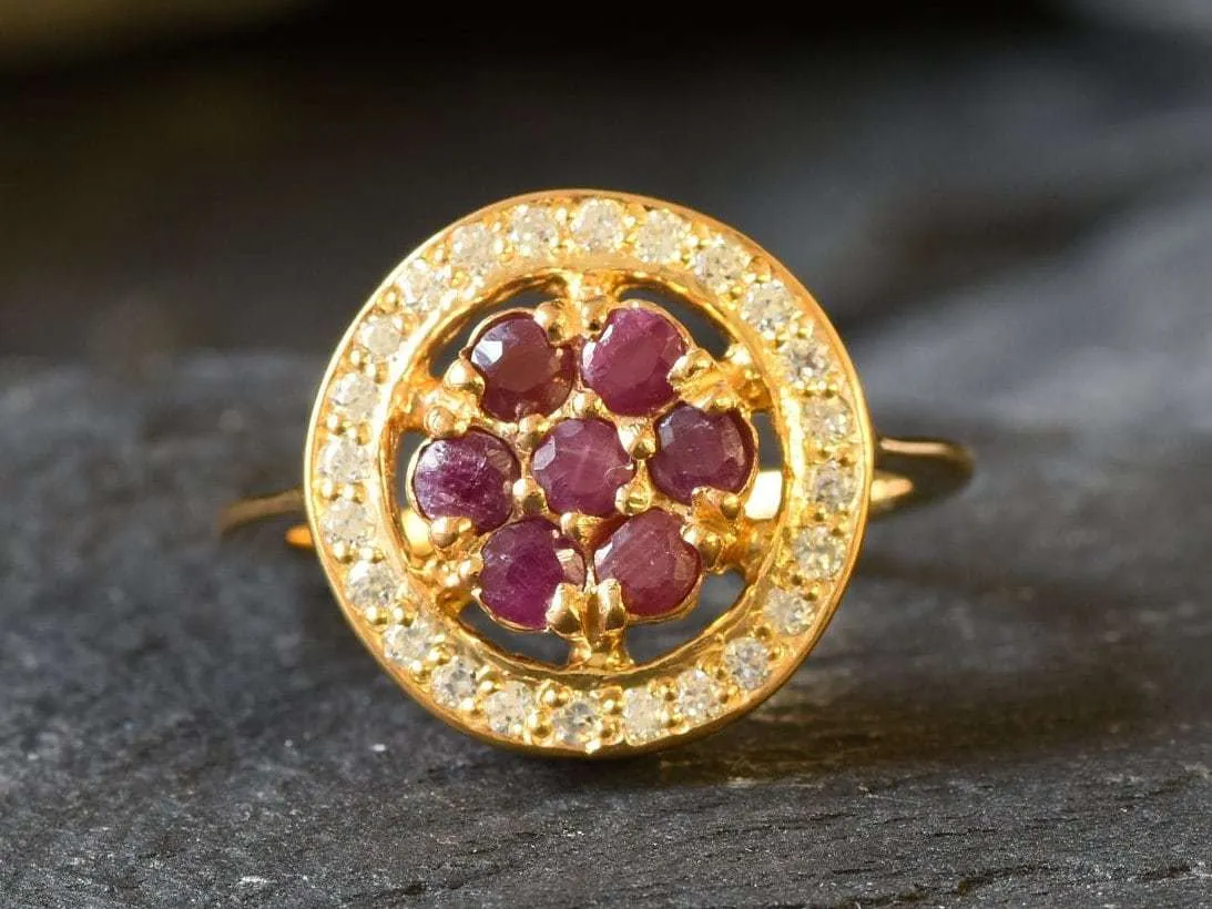 Flower Ruby Ring -  Genuine Ruby Ring - Vintage Flower Ring