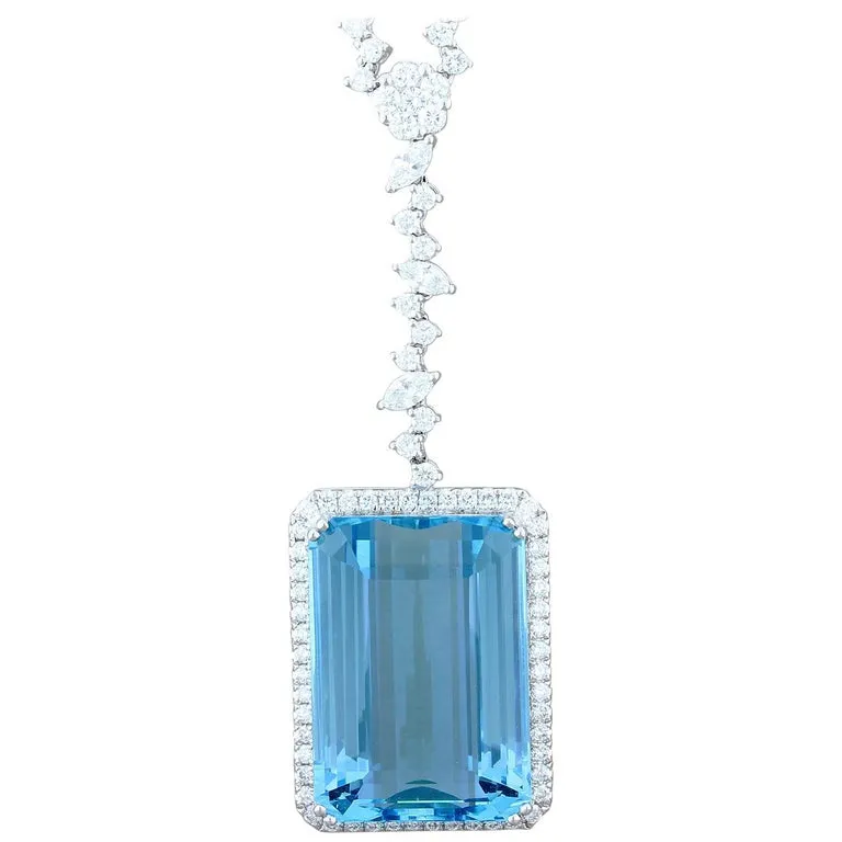 Magnificent Aquamarine Diamond Gold Necklace