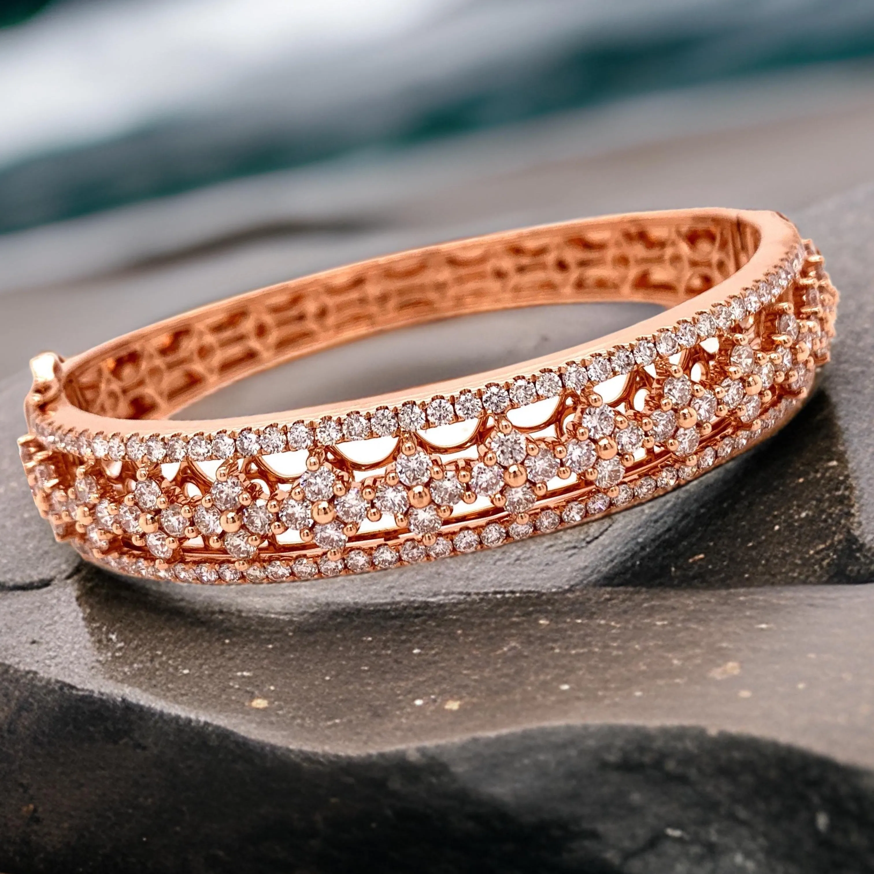 Maya Lianna 5.00 cttw Diamond Bangle 03500