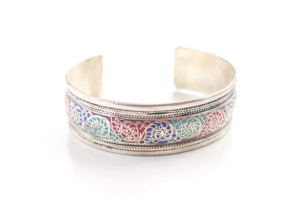 Motif Carving Silver Plated White Metal Bracelet