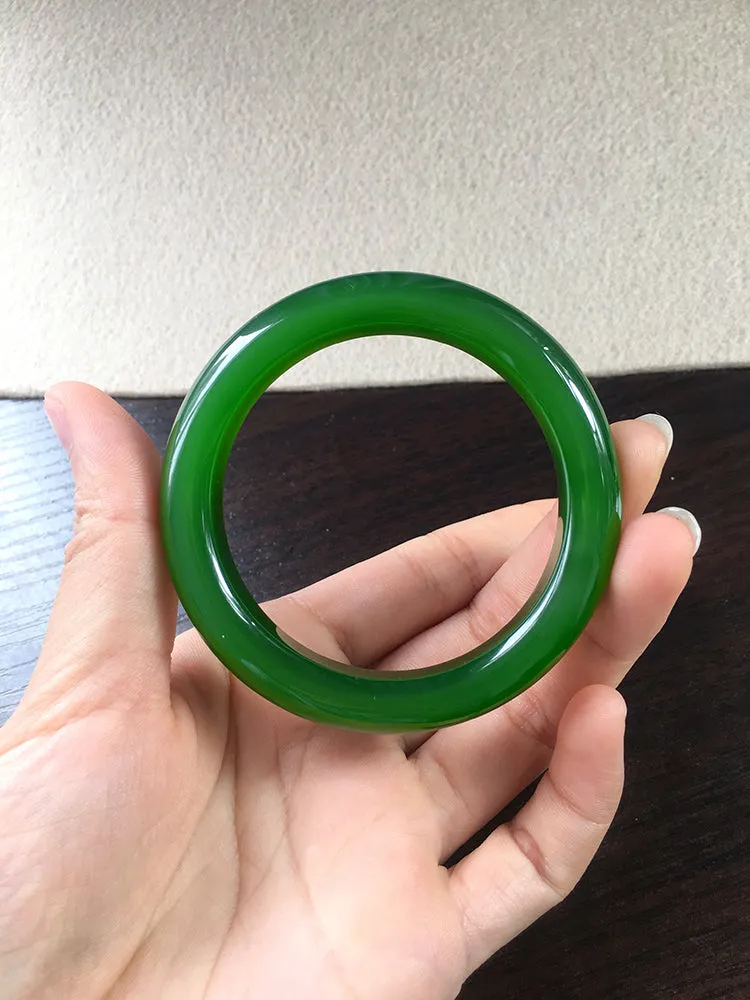 Natural Jade Bangle Nephrite Bangle Internal Diameter 54.1mm NBE048