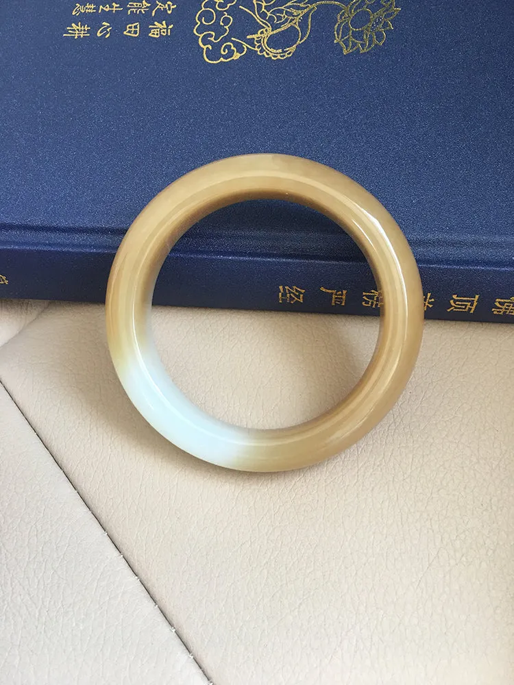 Natural Jade Bangle Nephrite Bangle Internal Diameter 61.3mm NBE016
