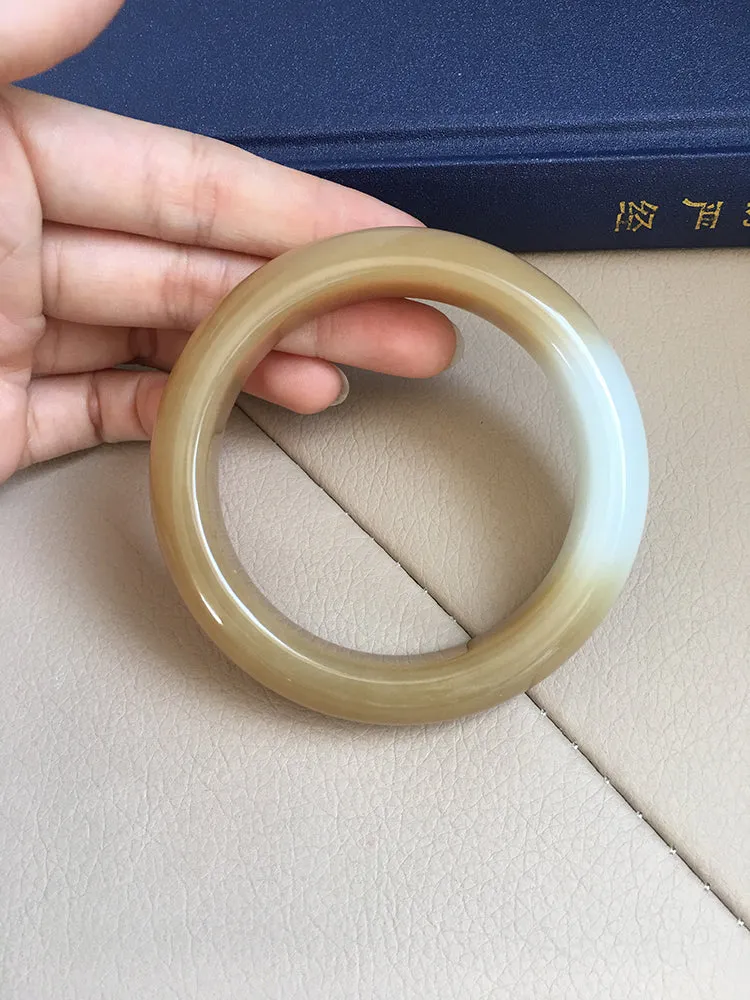 Natural Jade Bangle Nephrite Bangle Internal Diameter 61.3mm NBE016