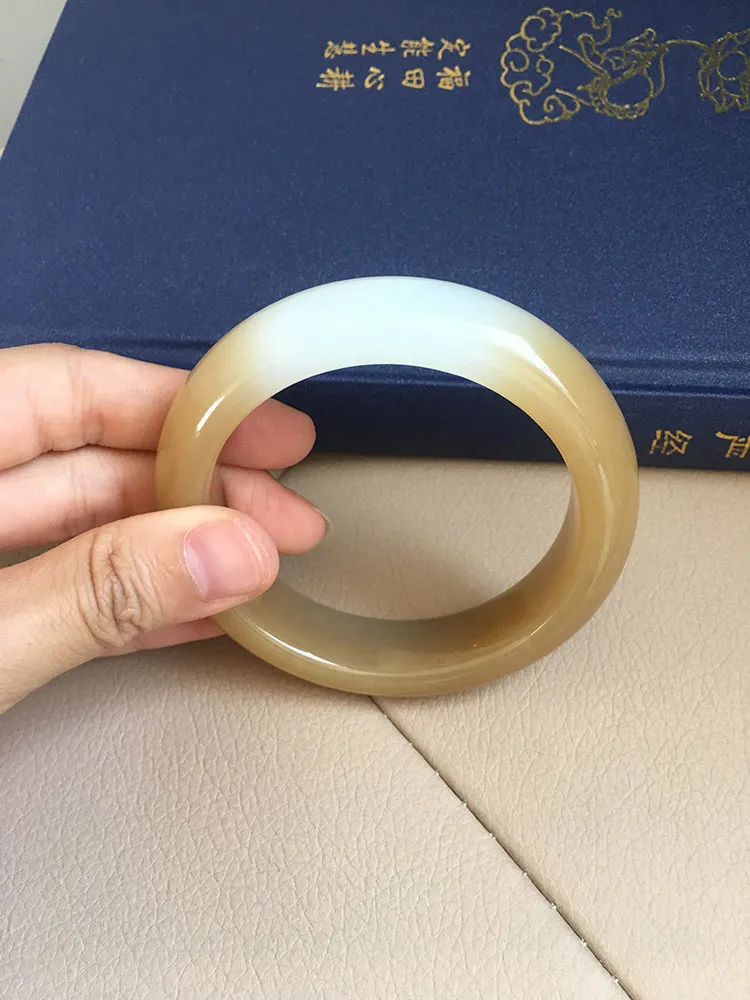 Natural Jade Bangle Nephrite Bangle Internal Diameter 61.3mm NBE016