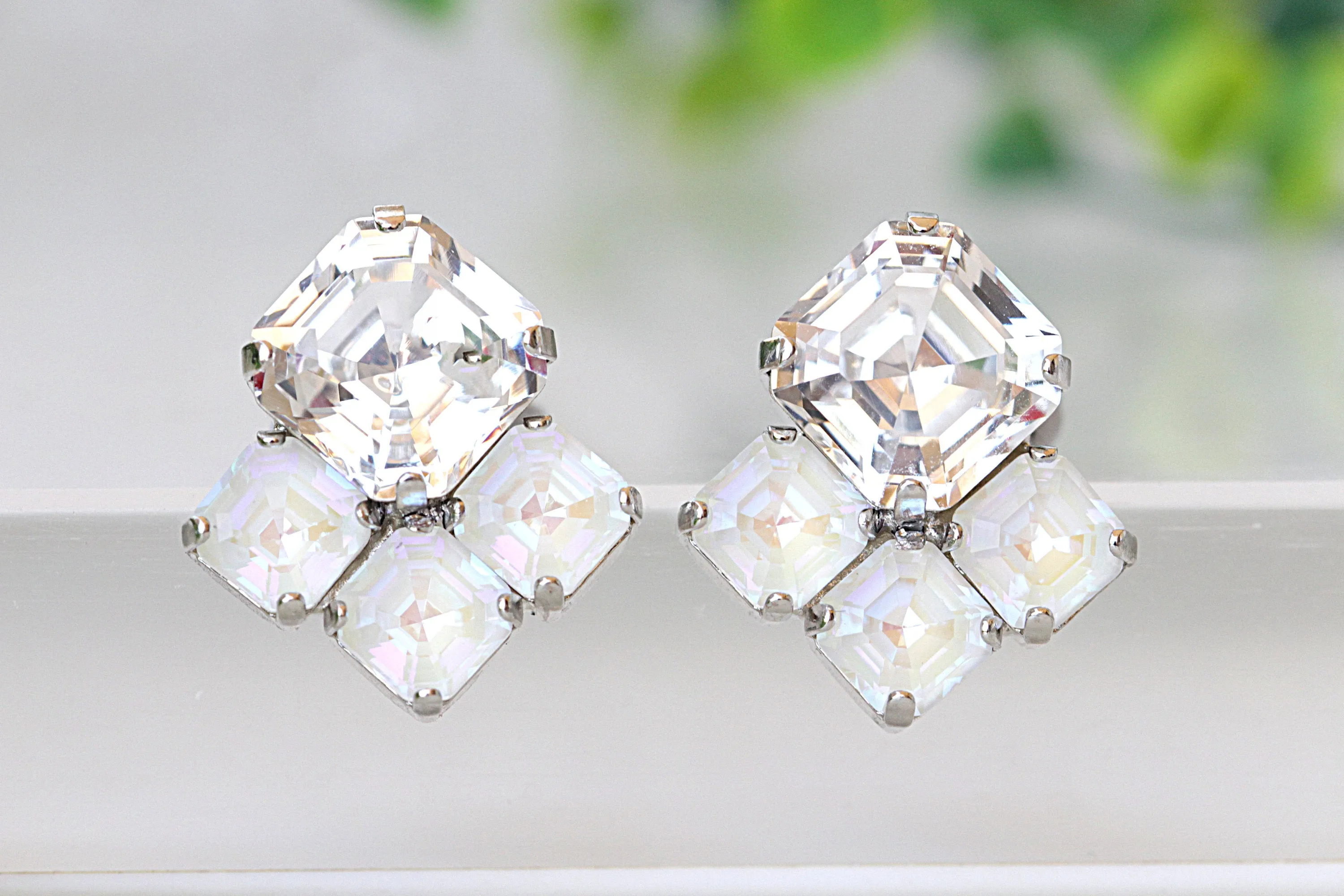 OPAL SQUARE EARRINGS