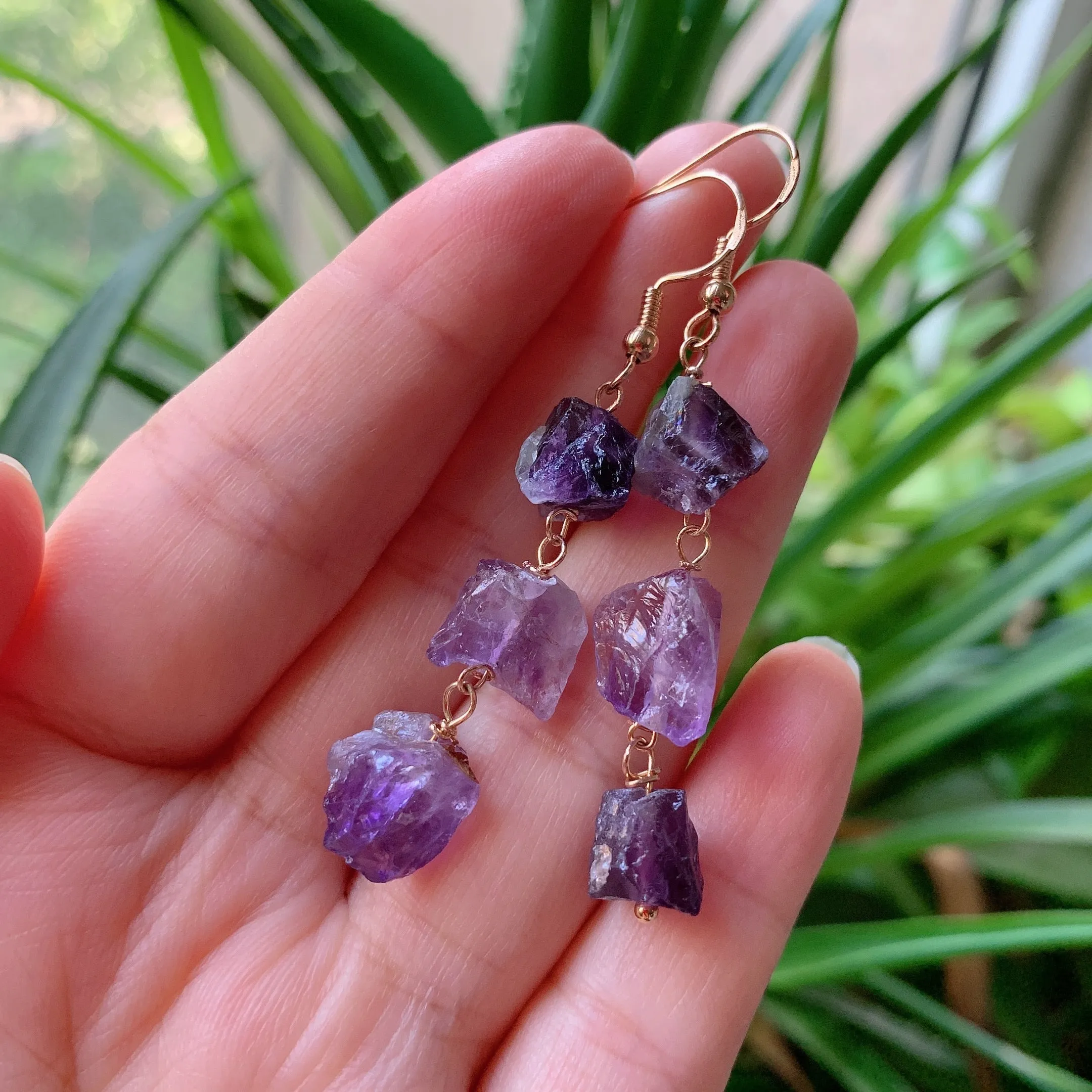 Reiki Healing Small Raw Rock Mineral Stone Long Tassel Quartz Earrings Natural Amethysts Crystal Quartz Dangle Earrings