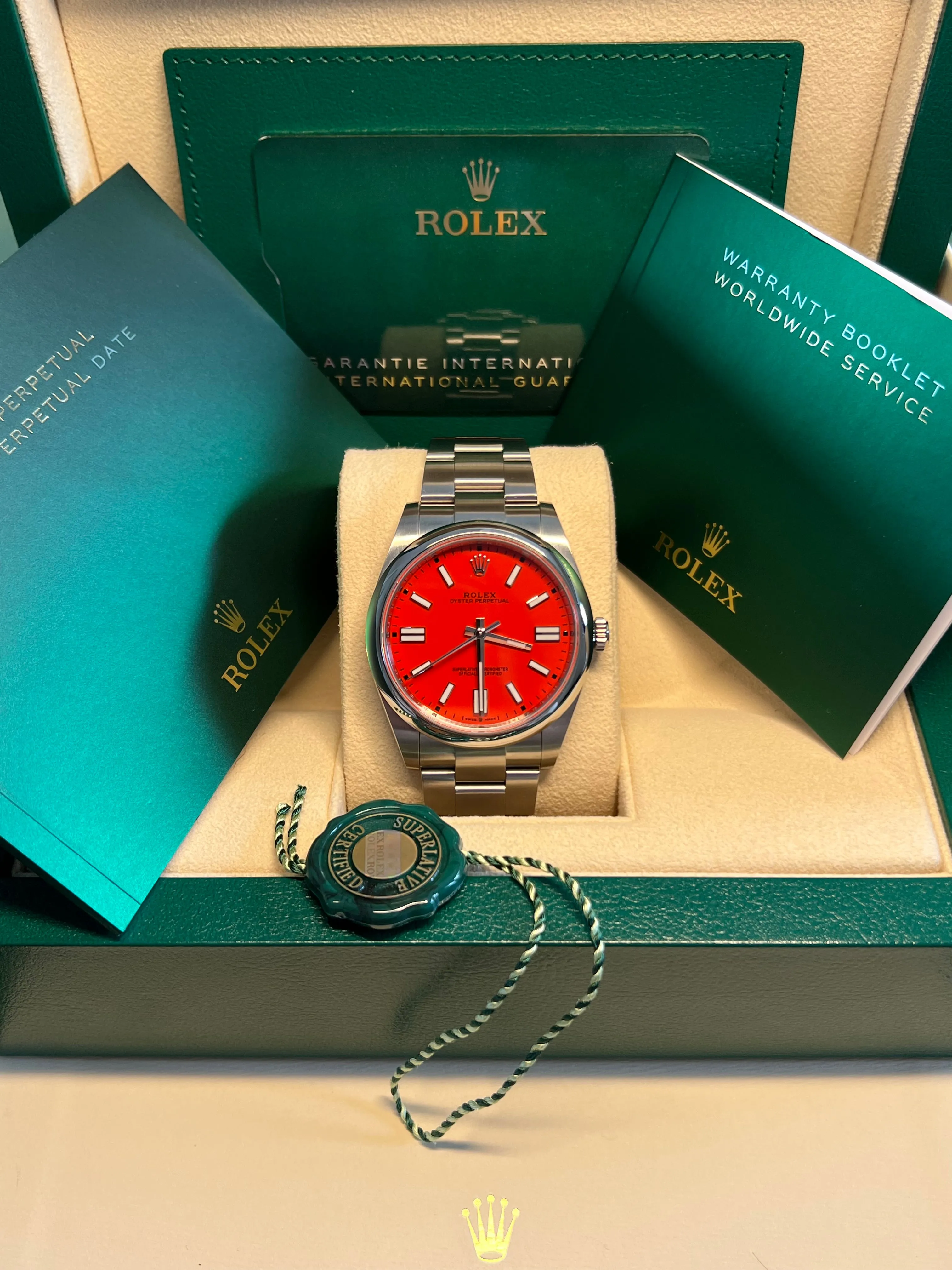 Rolex - Pre-owned Oyster Perpetual 41mm Coral Red Dial 124300