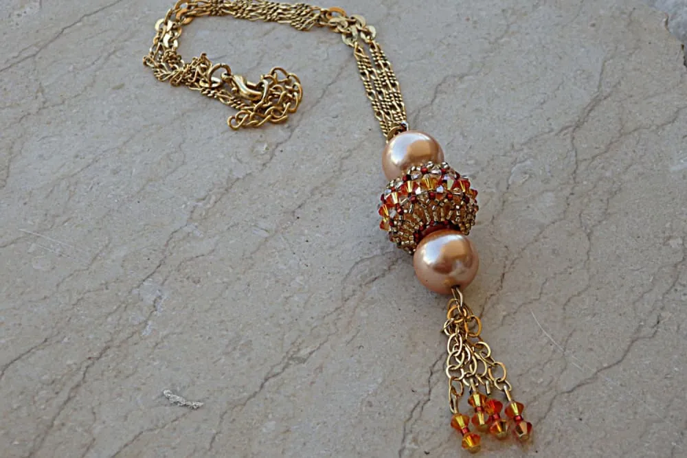 Tassel necklace