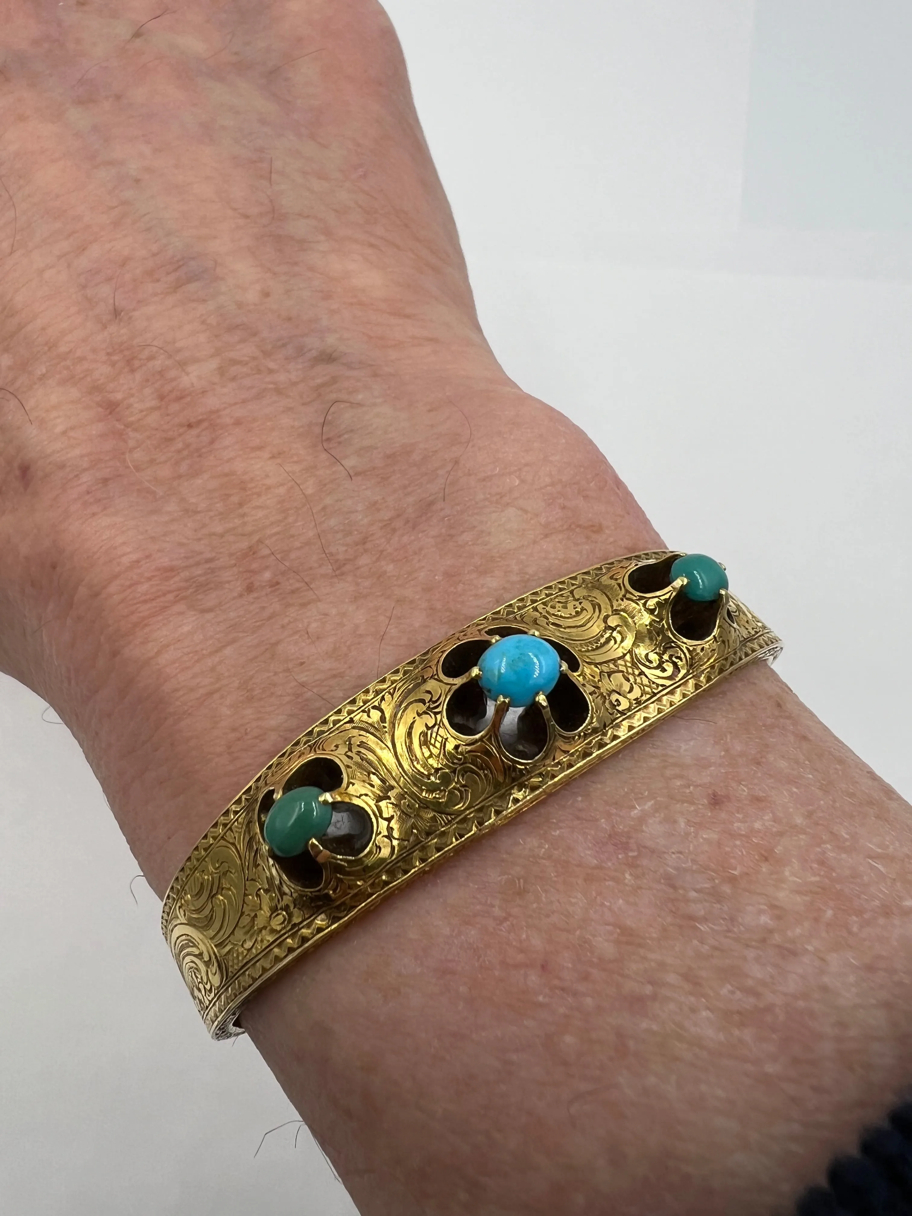 Victorian Turquoise Yellow Gold Bangle Bracelet